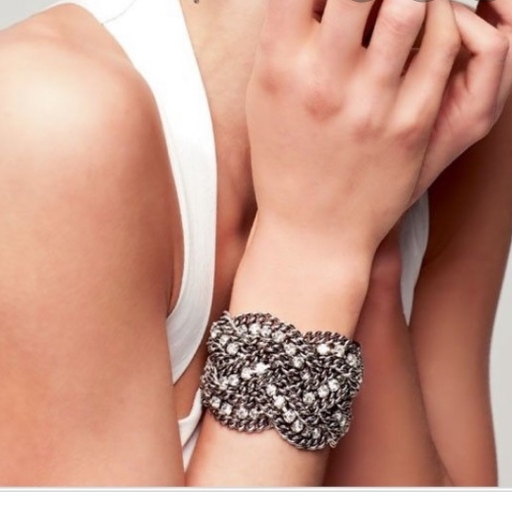 Stella and Dot Petra Bracelet